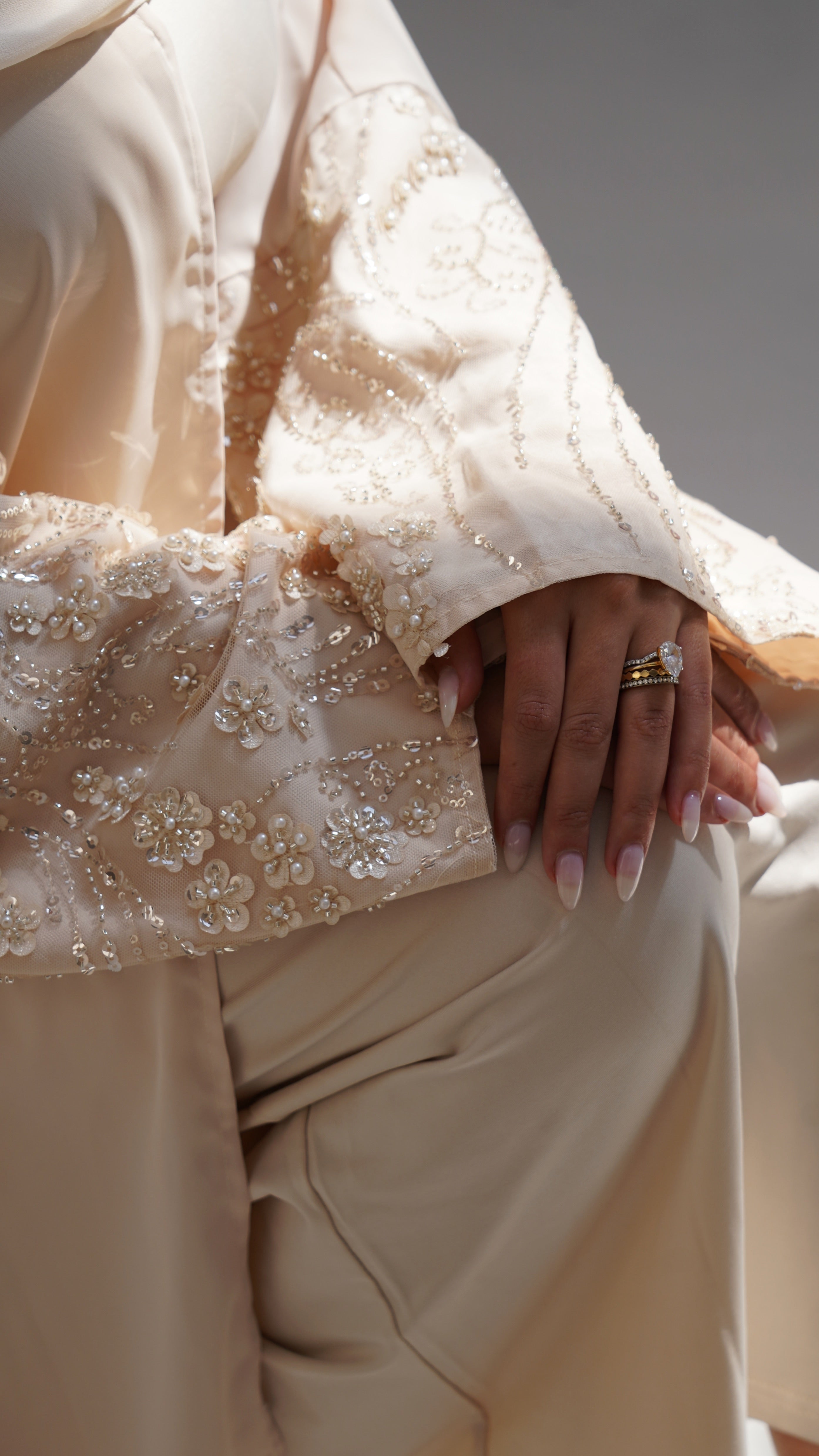 Maryam Abaya in Nude