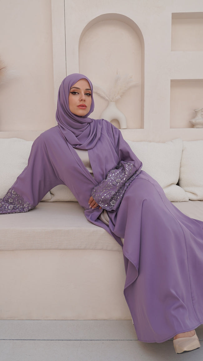 Maryam Abaya in Lilac Hover Image