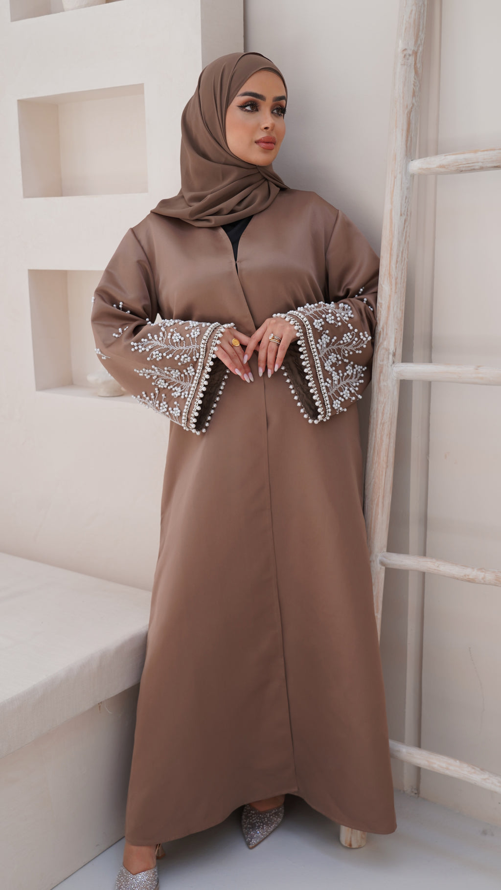 Rawan Abaya in Chocolate